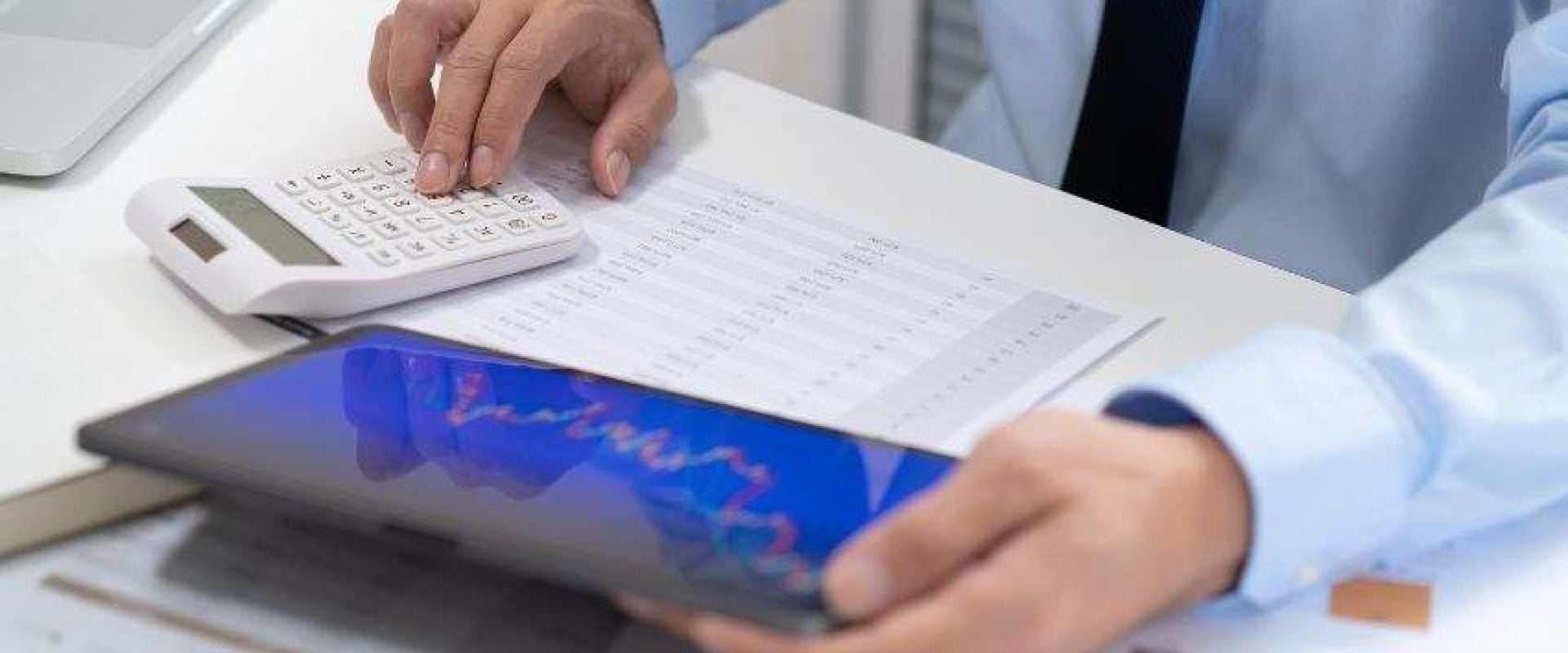 Dealer Hedging Mechanics Unpacked